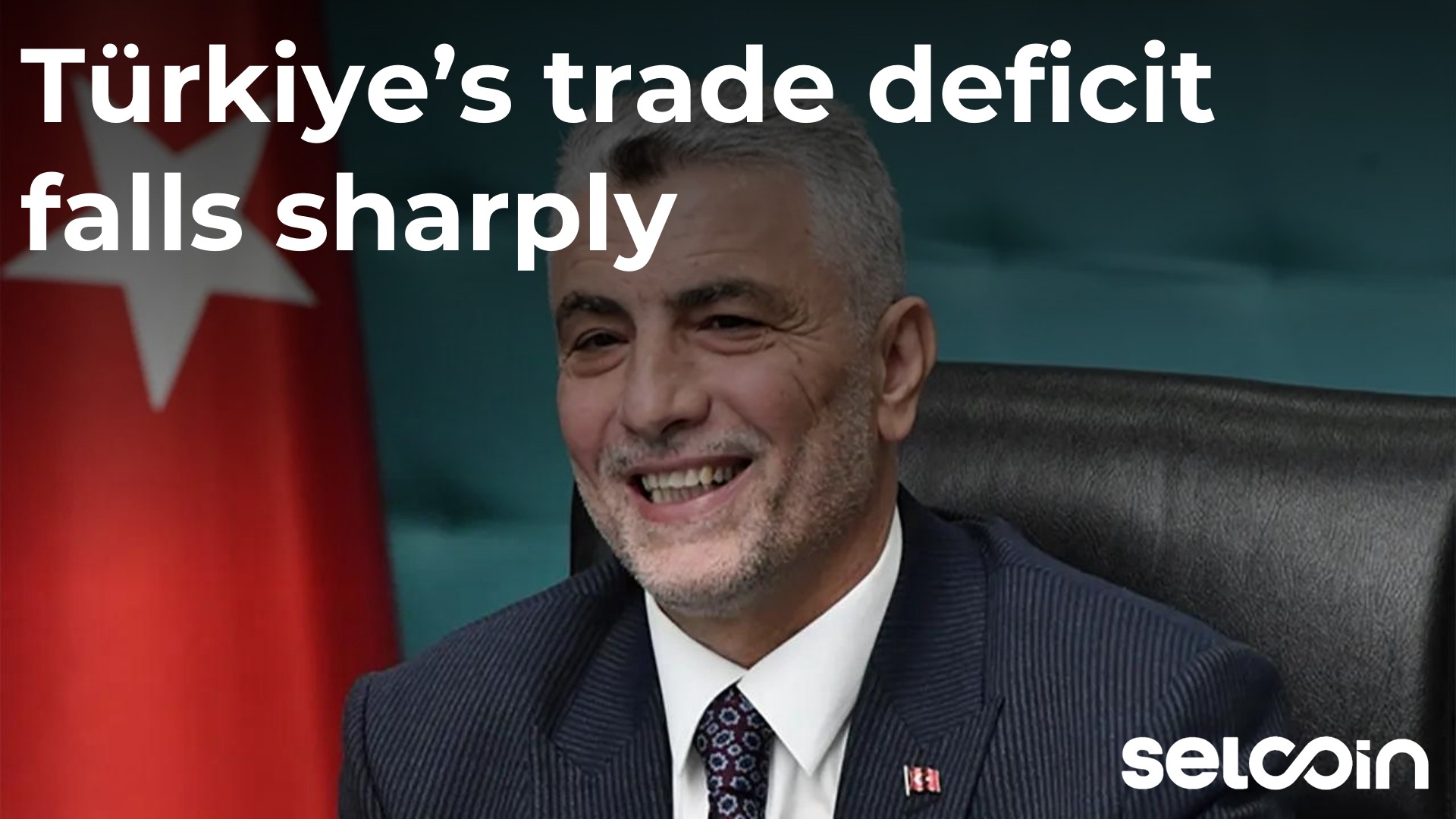 Türkiye’s trade deficit falls sharply
